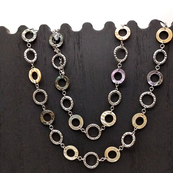 Long Lia Sophia Abalone and Silver-tone Loop Chain Necklace - Picture 8 of 15